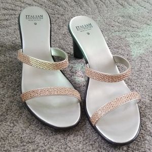 Strappy 2.5 inch sandal. Size 9